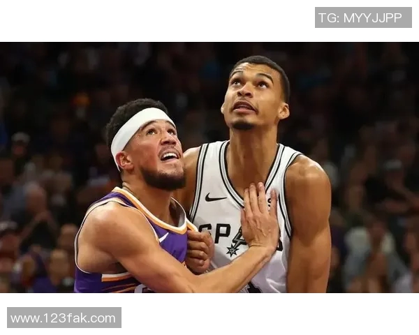 本赛季目前全勤！明日对阵国王：文班亚马因小腿受伤出战成疑